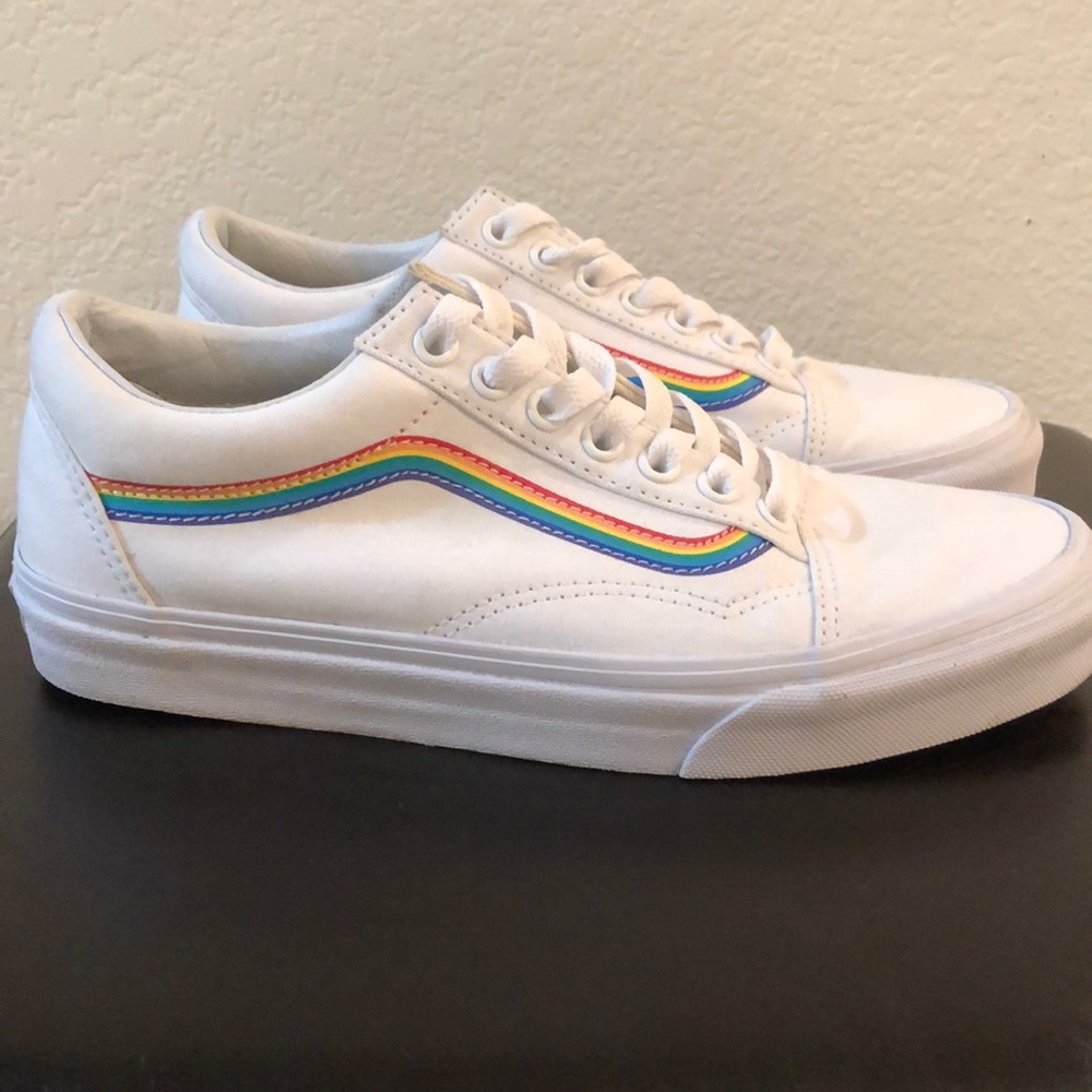 White, Rainbow stripe Old Skool Vans